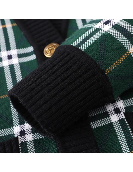 Knitwear manufacturer custom winter warm v neck knit long sleeved plaid cardigan sweater for women