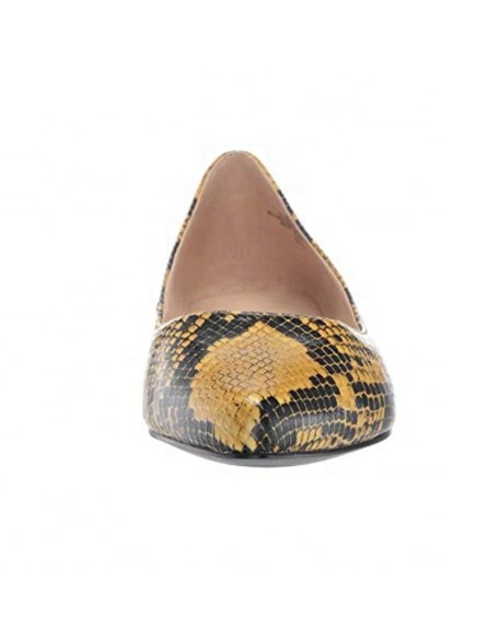 Slip on lightweight casual girl rubber material shoes women flats