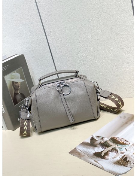Factory wholesale high quality genuine leather crossbody bag luxury cowhide handbag for women