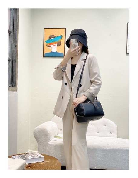 Factory wholesale high quality genuine leather crossbody bag luxury cowhide handbag for women