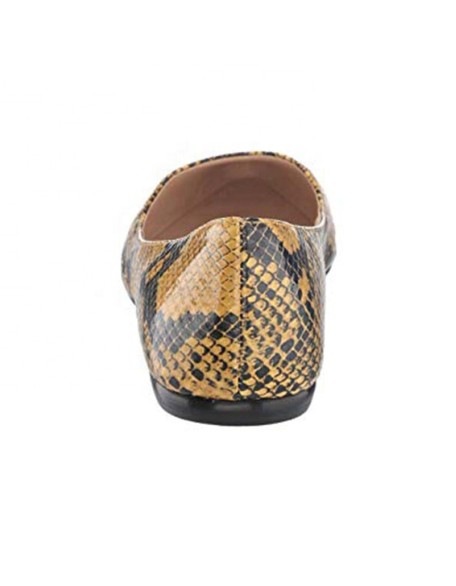 Slip on lightweight casual girl rubber material shoes women flats