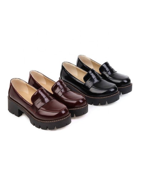 Loafer style PU material women flat creepers shoes hot selling boat shoes in stock factory price