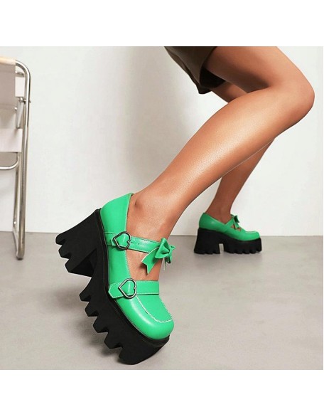 Light weight Women's casual shoes PU material square toe flat shoes in stock wholesaler on selling