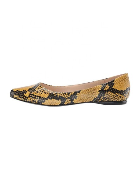 Slip on lightweight casual girl rubber material shoes women flats