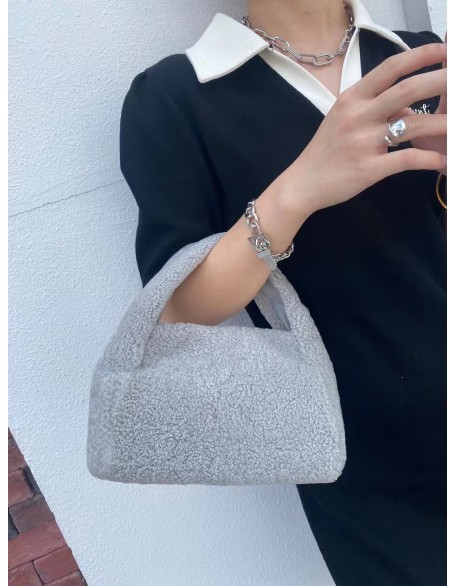 New  arrival classical style sheep fur mini autumn winter handbag for women woollen soft material shoulder bag for ladies