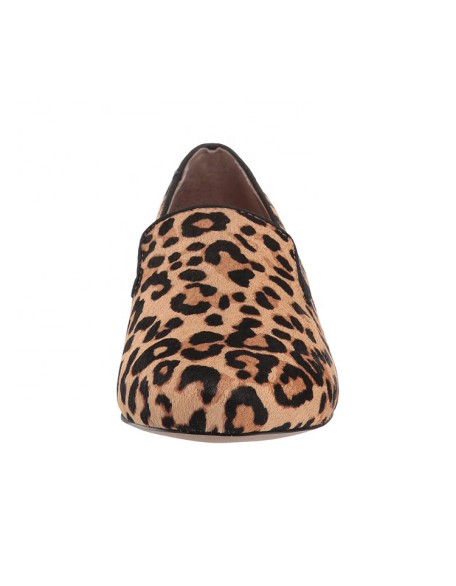 Slip on leopard leather material Dress women flat shoes