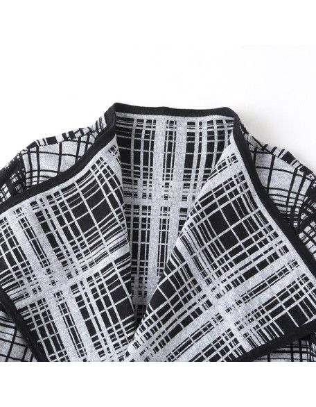 Knitwear manufacturer Women's Long Sleeve Lapel Casual Warm Plaid Knitted Coat