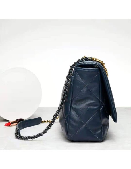 New Fashion Trend Shoulder Hand Bag Crossbody Mini Bag Custom Logo Sheepskin Bags With Chain